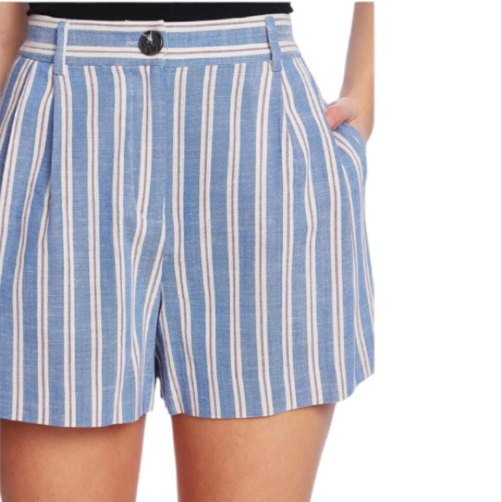 Cece Moonlit Pleat Front Double Stripe Shorts Size 6
